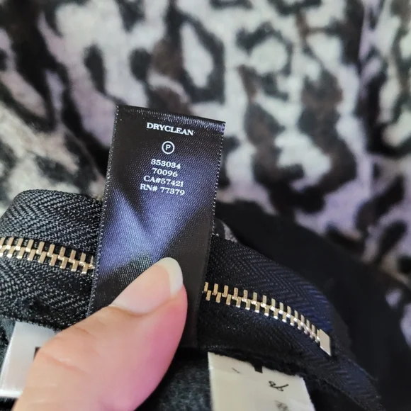 Ann Taylor Womens Leopard Print Wool Sweater with Zippers - Picture 8 of 8